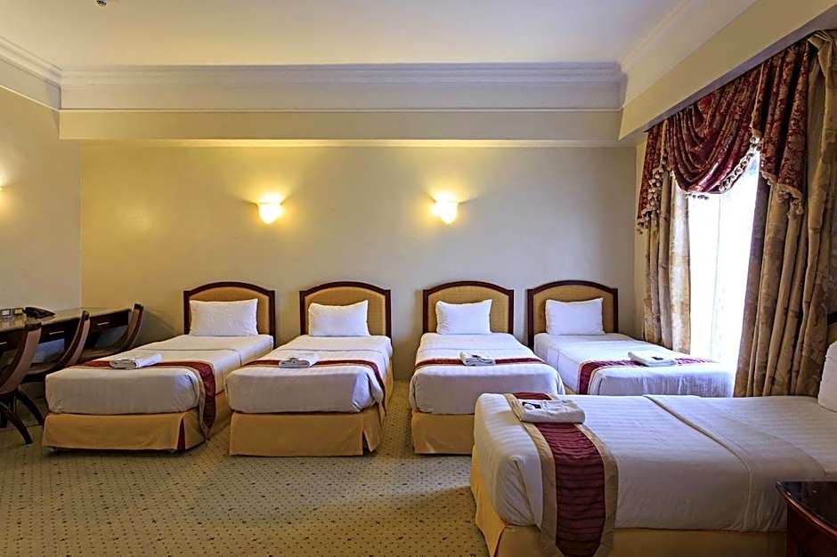 Sarrosa International Hotel And Residential Suites
