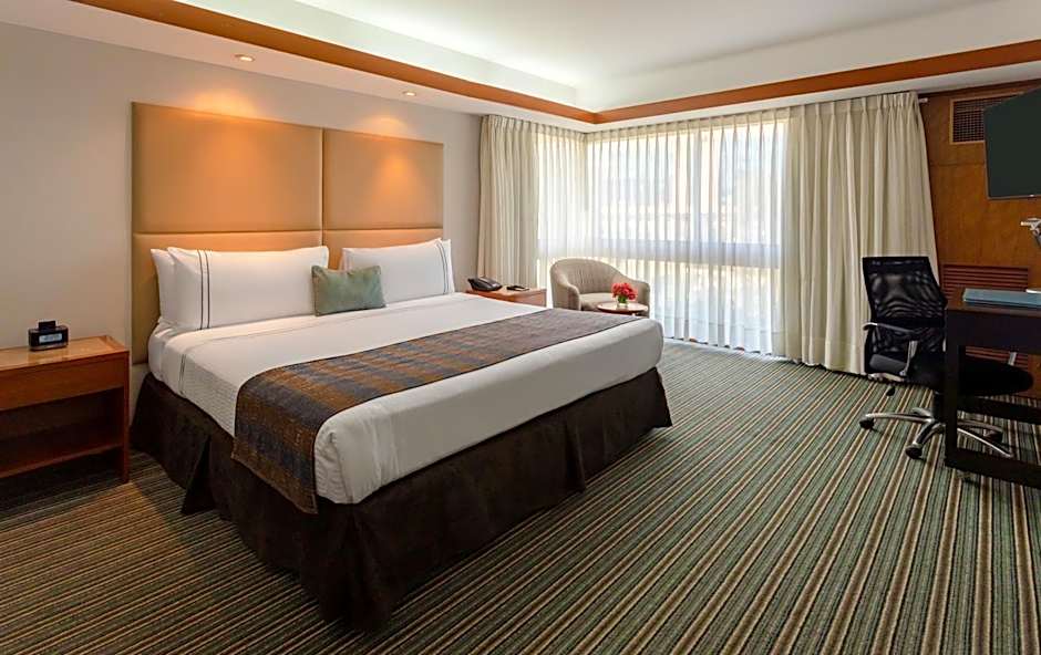 Sonesta Hotel El Olivar