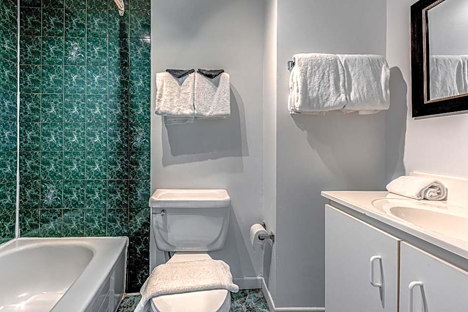 North House - Hôtel Automatisé Manoir des Remparts