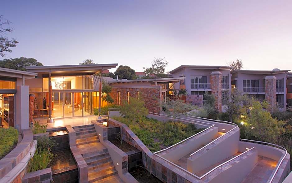 Seven Villa Hotel & Spa