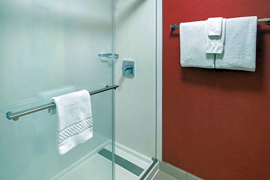 Courtyard by Marriott Mt. Laurel Cherry Hill