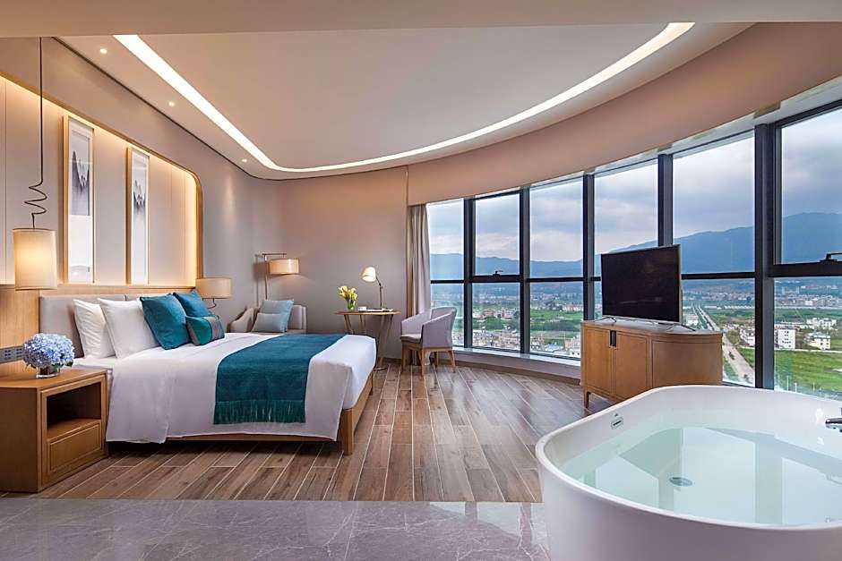 Ramada Plaza Fuxian Lake