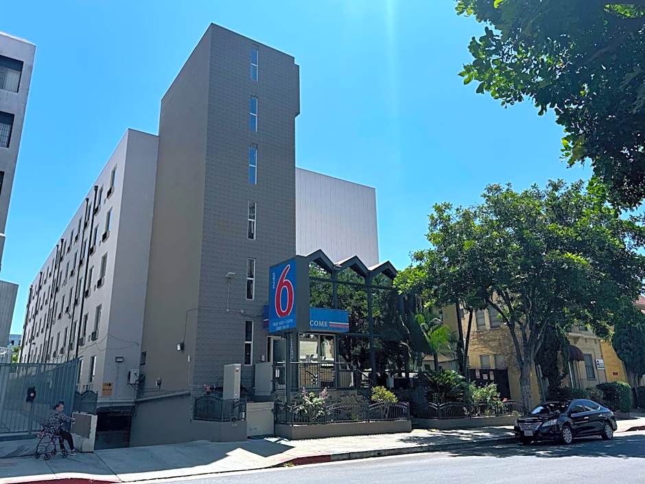Motel 6 Hollywood