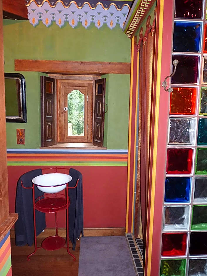 Les Folies de la Serve