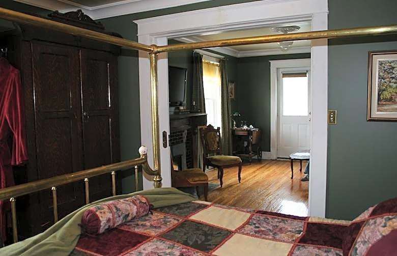 Wakamow Heights Bed and Breakfast