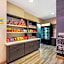 La Quinta Inn & Suites by Wyndham Pomona