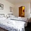 Oakwood Bed and Breakfast Heathrow