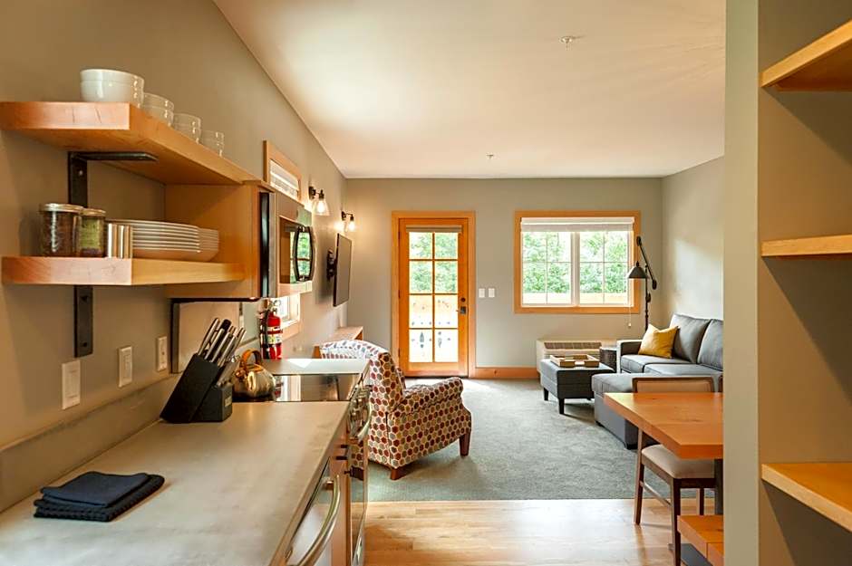 The Suites on Main