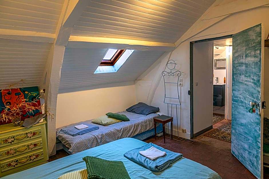 Chambre d'Hôtes Les Jardins de Marie, SCI Charles III