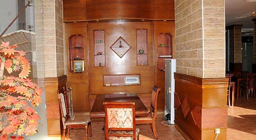 Arinza Tower Quality Suites