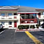 Days Inn by Wyndham Queensbury/Lake George