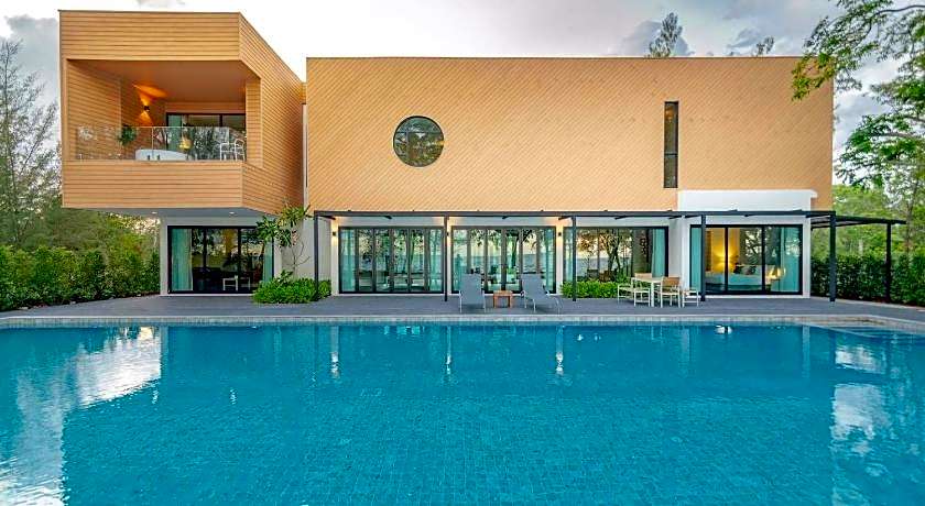 Emmarin Villa