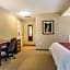 Quality Inn & Suites Charlottetown Downtown
