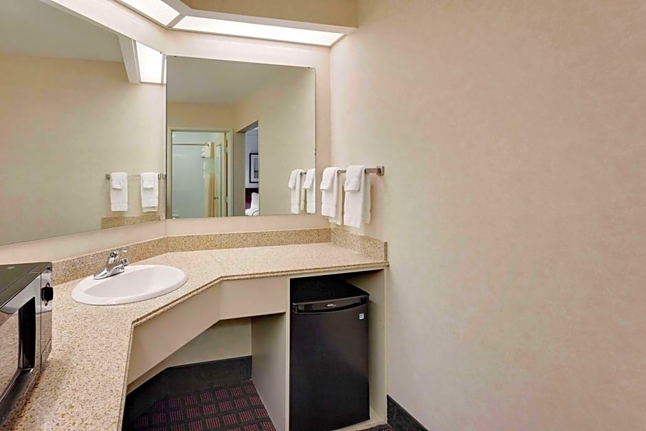 Baymont by Wyndham Grand Rapids SW/Byron Center