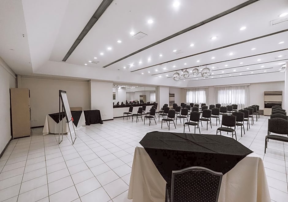 Hotel Carlos V by DOT Urban