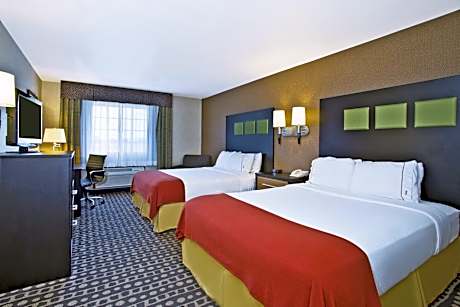 Standard Room with Two Queen Beds