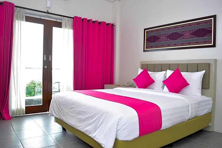 La Cecile Hotel and Cafe