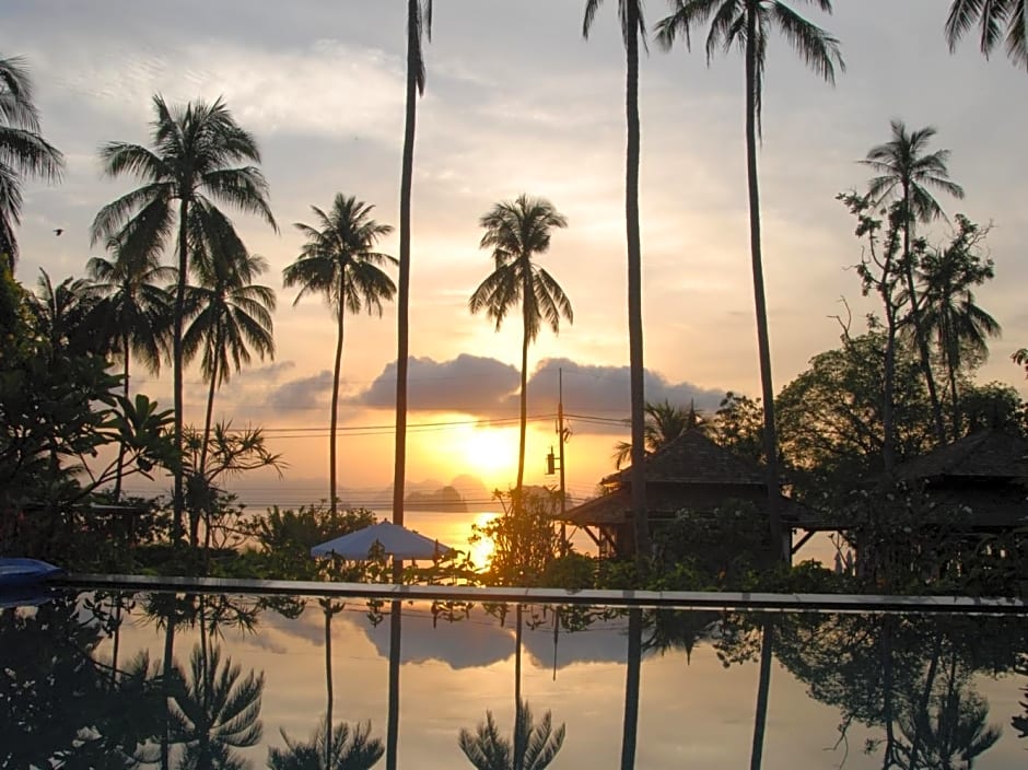 Niramaya Villa & Wellness Resort