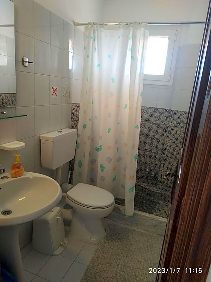 Gerekos Studios and Apartments