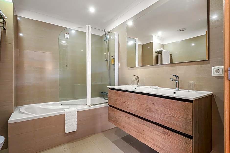 White Waters Hotel
