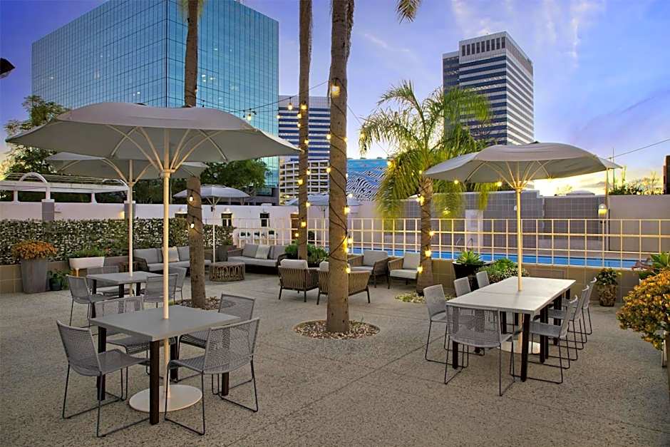 DoubleTree by Hilton LAX - El Segundo