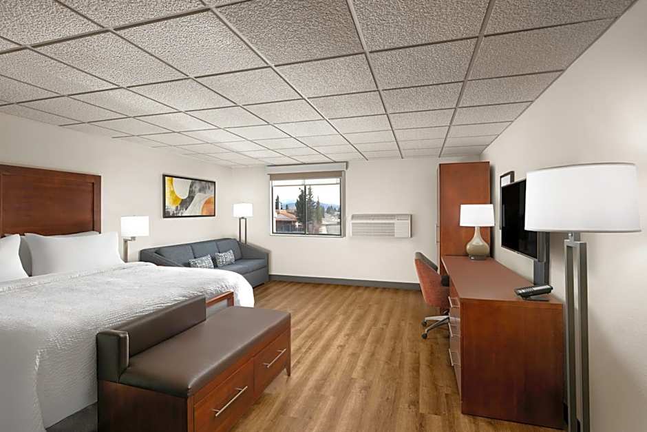 Garner Hotel Butte by IHG