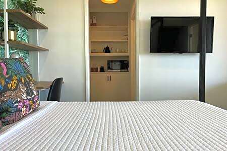 Ocean View Studio Manhattan Beach