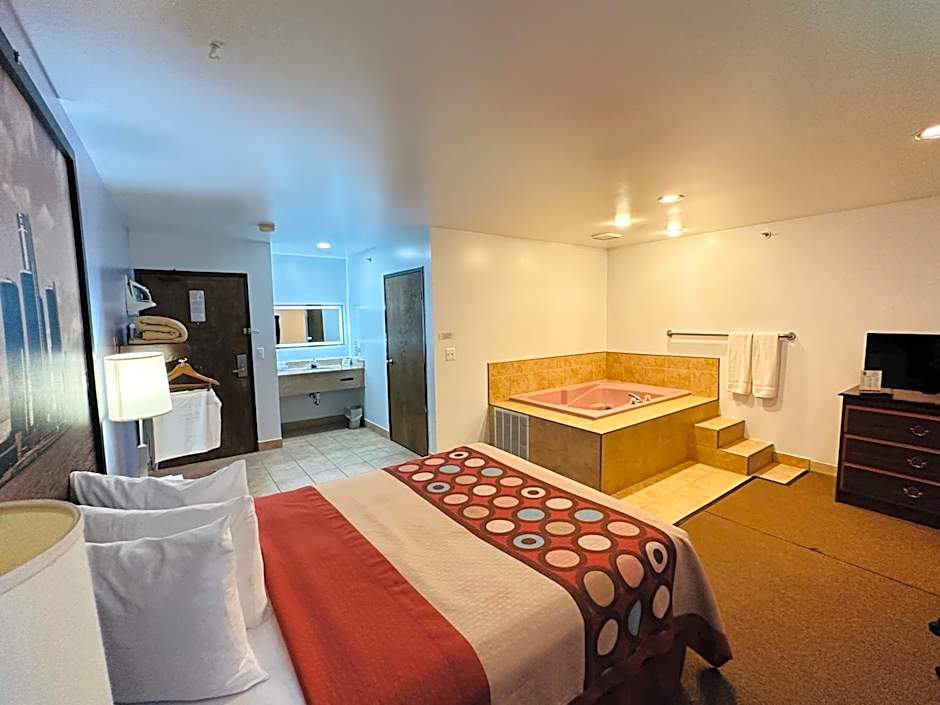 Super 8 by Wyndham Imlay City