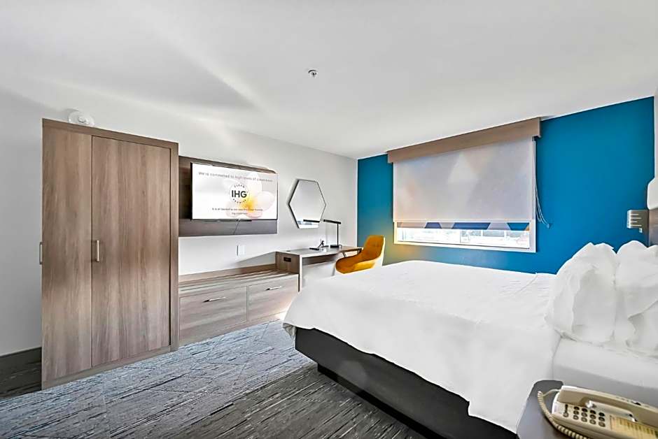 Holiday Inn Express Palestine By IHG