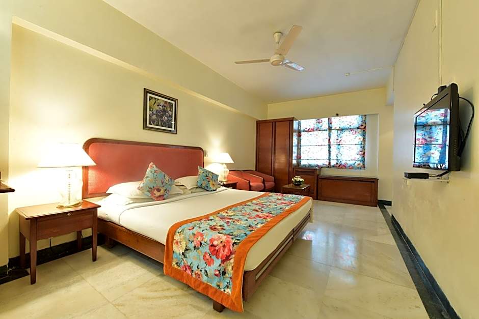 Hotel Parle International