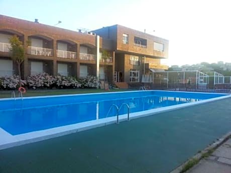 Don Hotel