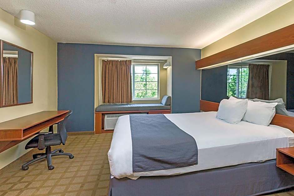 Microtel Inn & Suites By Wyndham Hillsborough