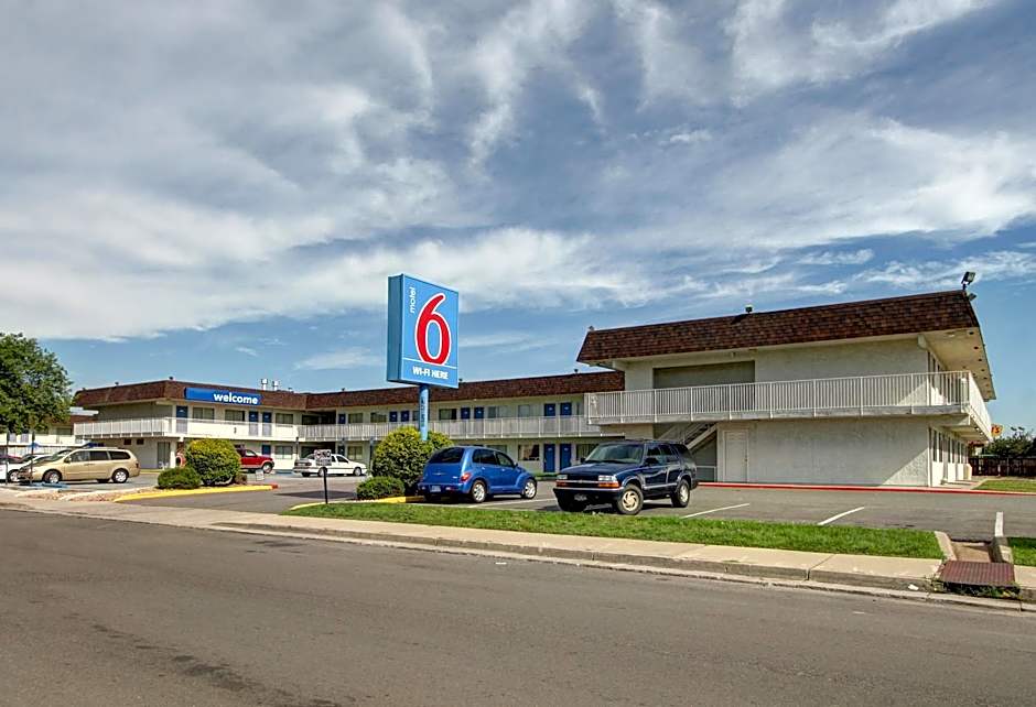 Motel 6-Denver, CO - Airport
