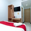 RedDoorz near Puri Indah Lippo Mall 2