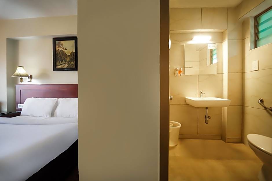 Hotel JC Grand Kodaikanal