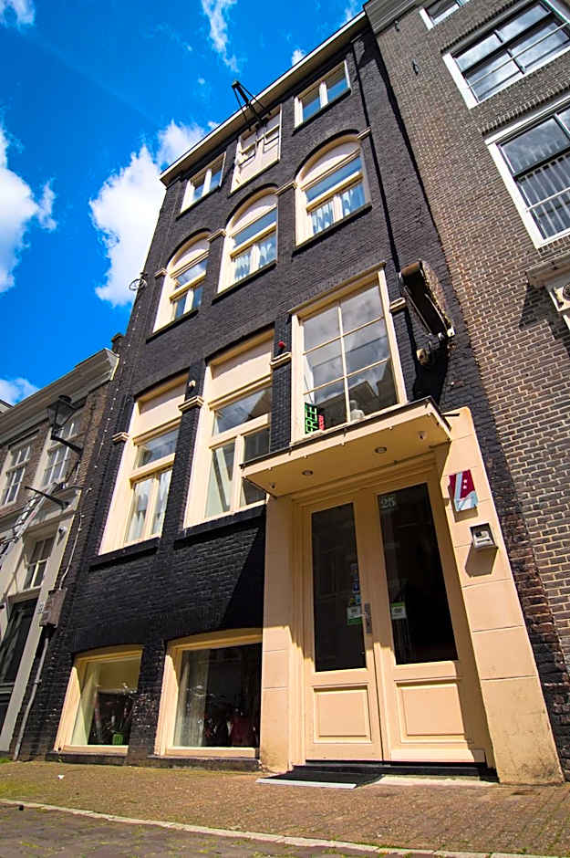 Amsterdam Downtown Hotel