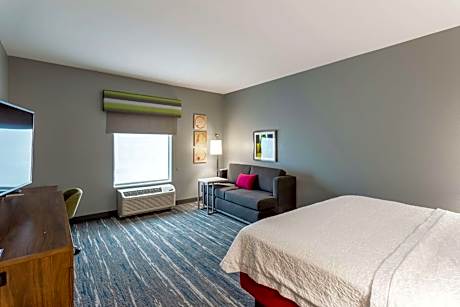 King Room with Sofa Bed - Non-Smoking