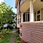The Kings Throne Inn and Guest House