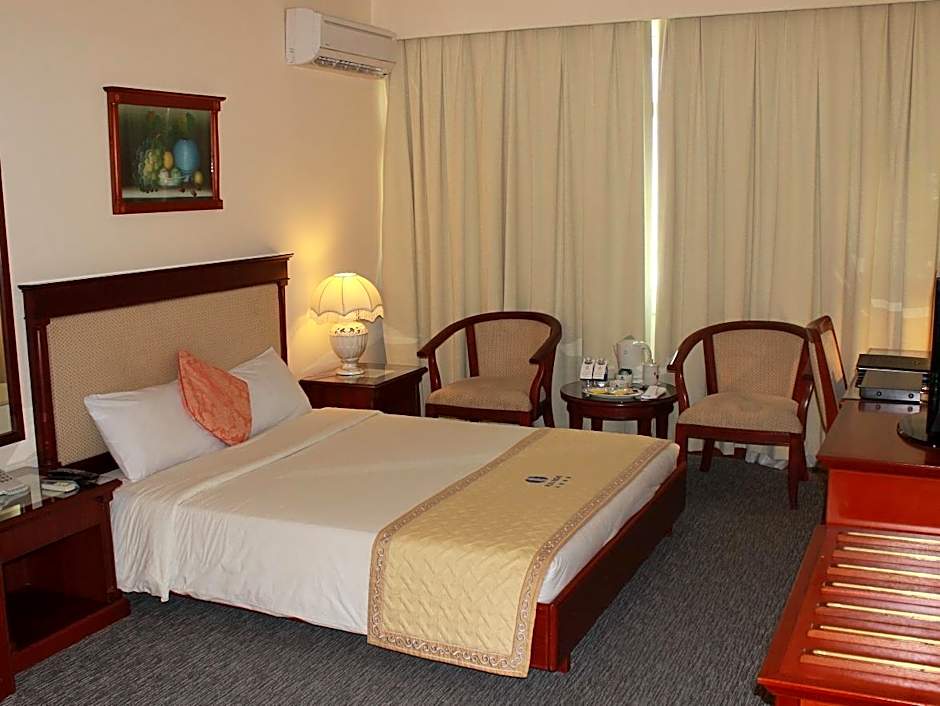 Huu Nghi Hotel