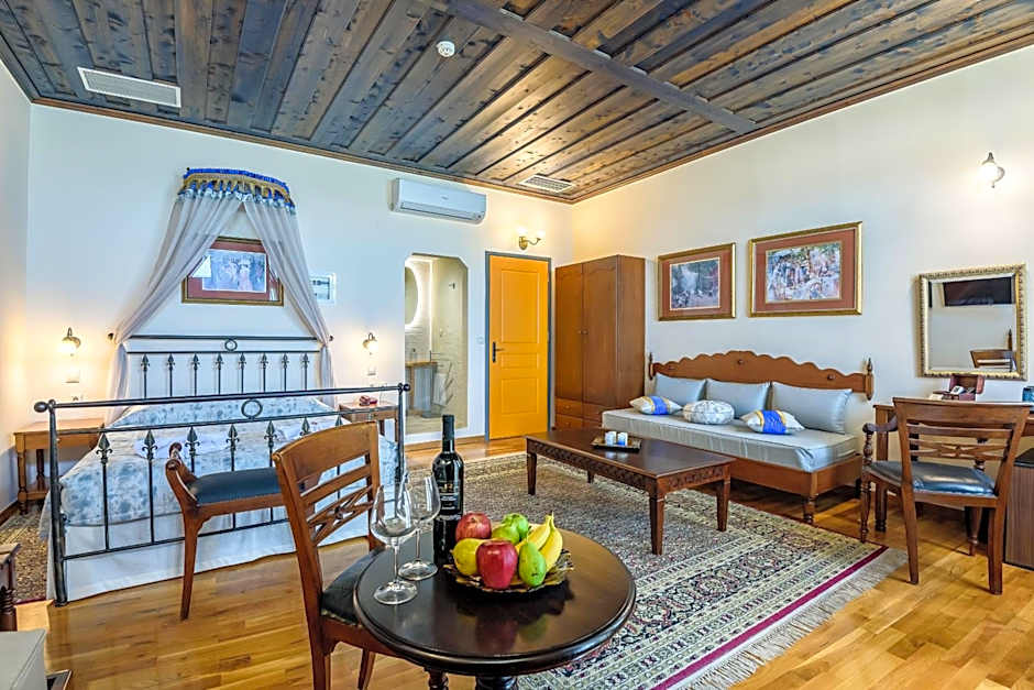 Belmondo Hotel