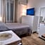 SeaYouSoon Inn Cannes - Studios