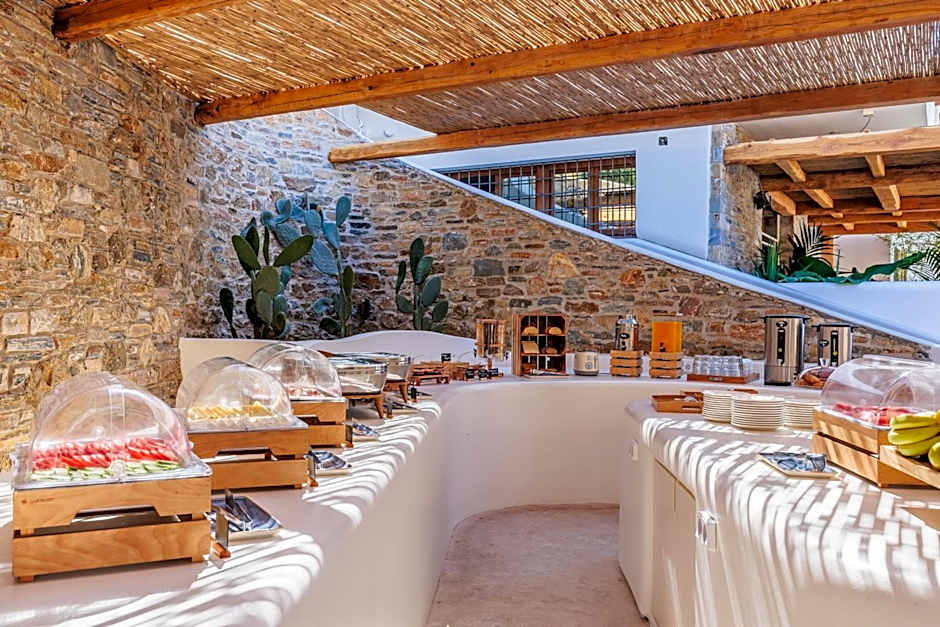 Evlalia Studios & Villas