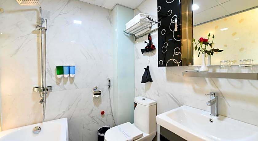 Bella Rosa Trendy Hotel