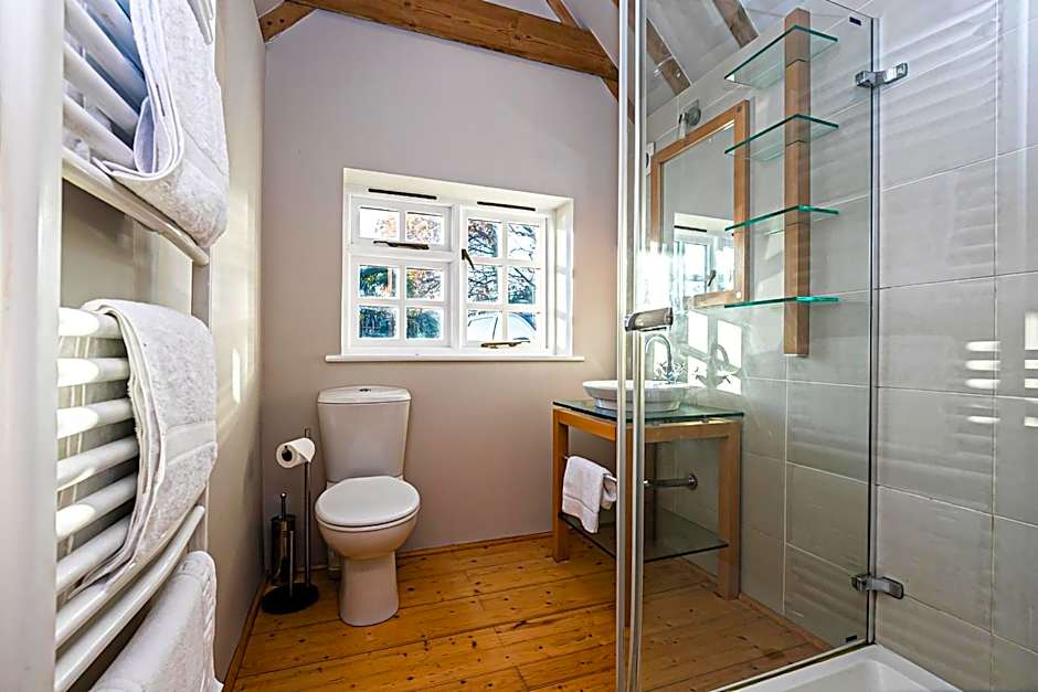 Pages Hotel and Guesthouse