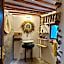 Kameleon Blue Arts Lodge