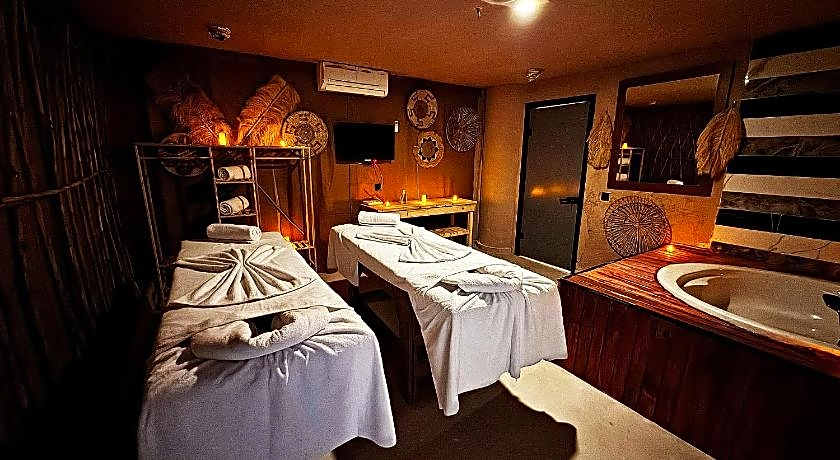 Wolf Of The City Hotel & Spa