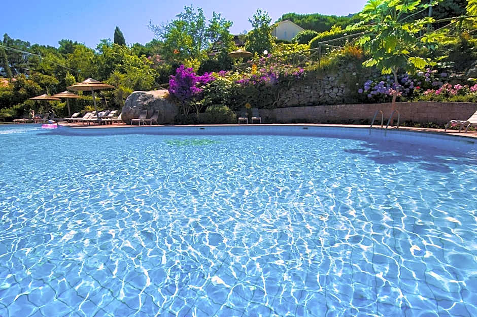 Hotel Cernia Isola Botanica