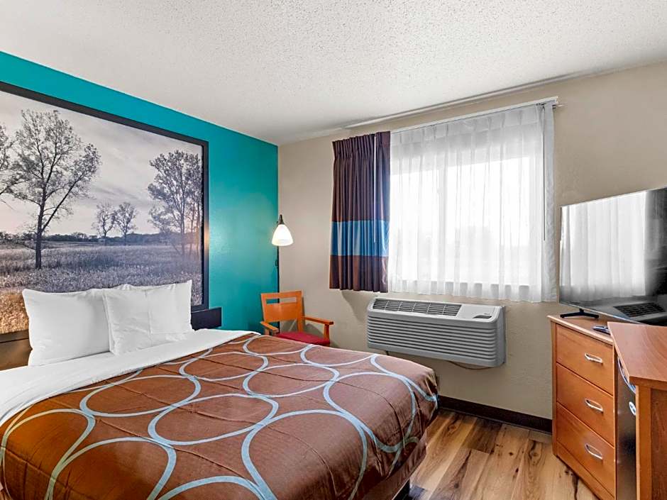 Super 8 by Wyndham Ogallala