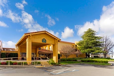La Quinta by Wyndham Redding