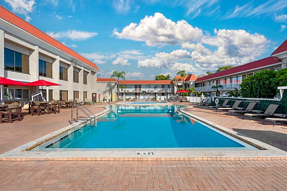 Quality Inn & Suites Conference Center